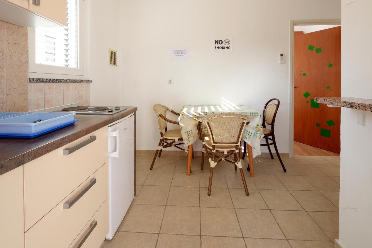 Apartments Katra Новаля Екстериор снимка