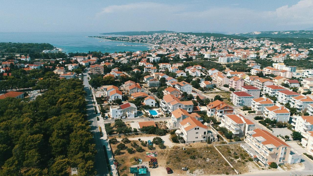 Apartments Katra Новаля Екстериор снимка
