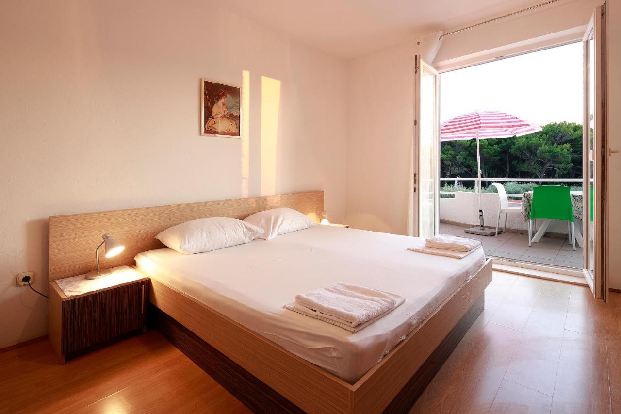 Apartments Katra Новаля Екстериор снимка